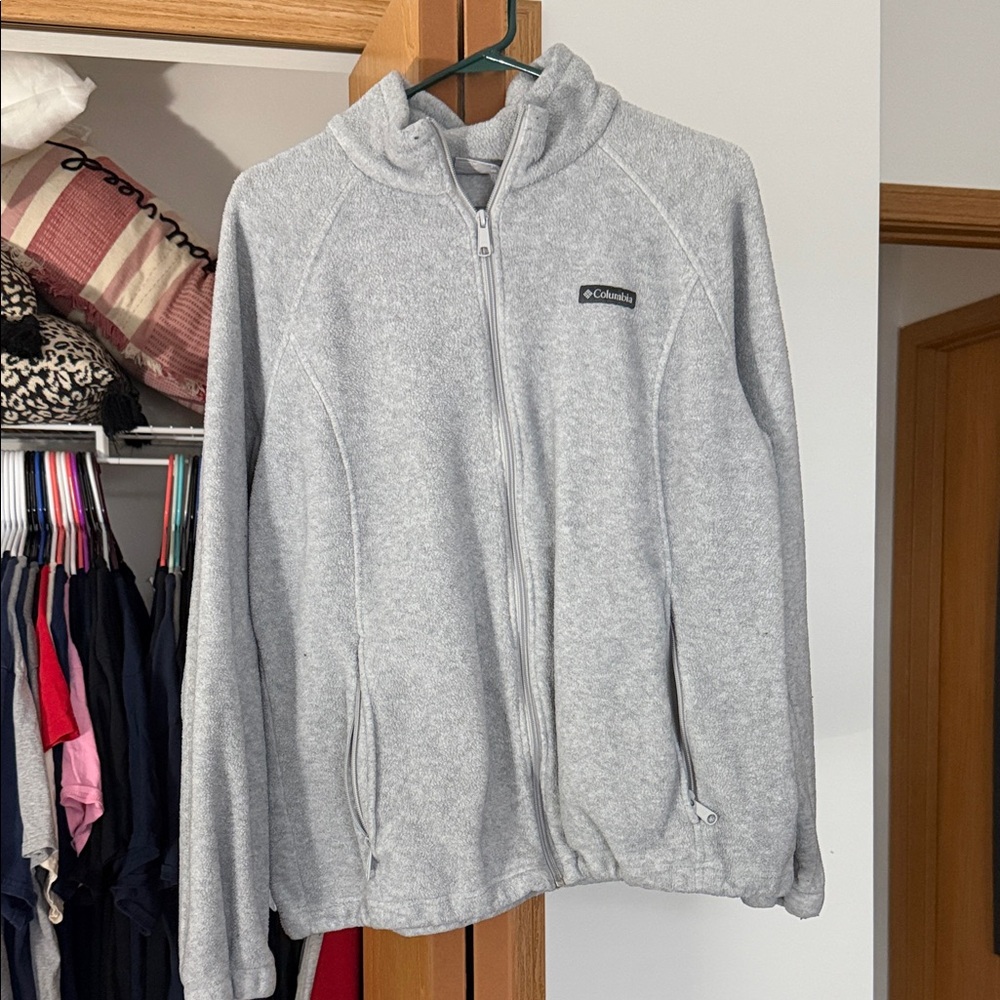Columbia Light Gray Hooded Jacket